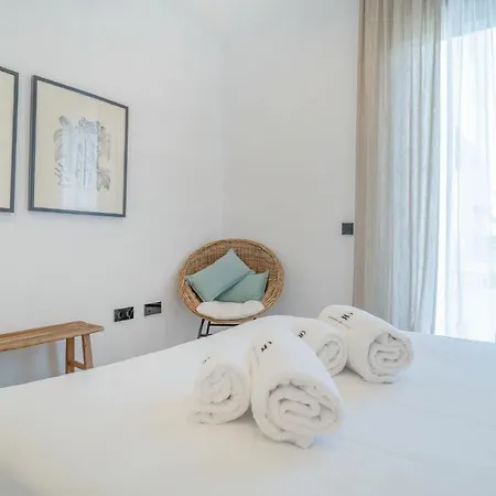 Amazing In With 2 Bedrooms, Outdoor Swimming Pool And Swimming Pool 埃斯特波纳